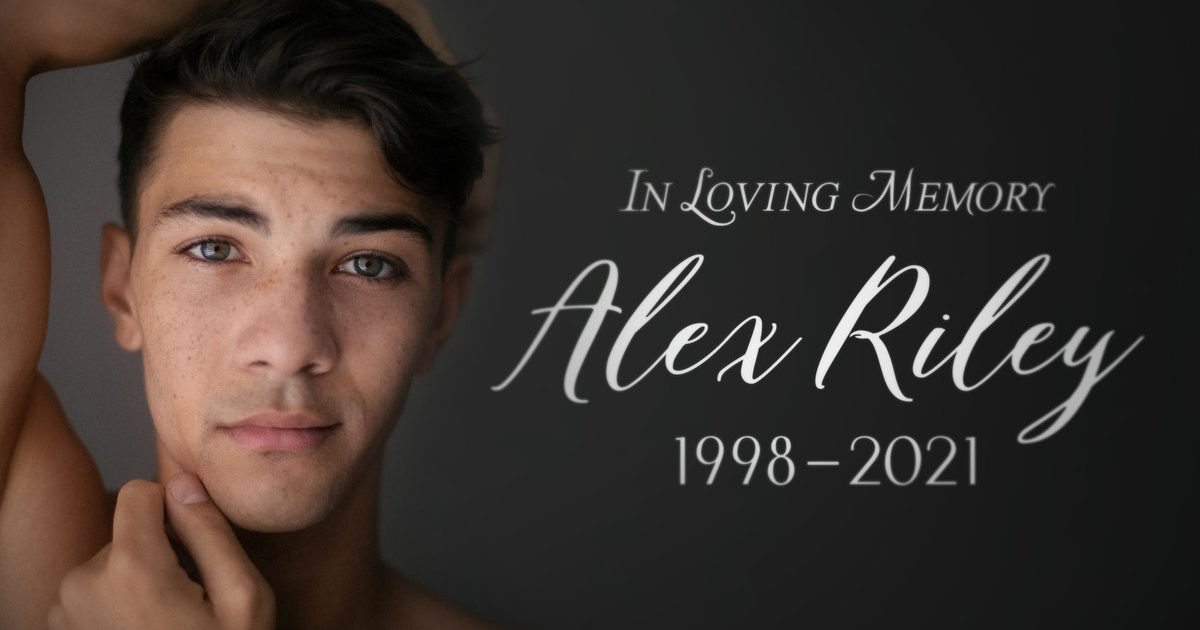 22 éves korában elhunyt Alex Riley | redblek.